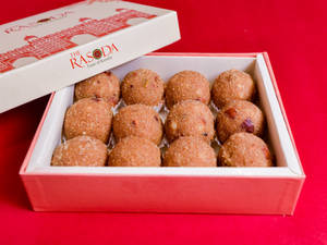Aate Gond Ke Laddu