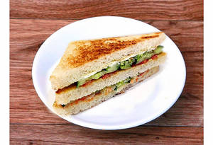 Veg Club Sandwich