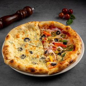 Half & Half Veg Pizza
