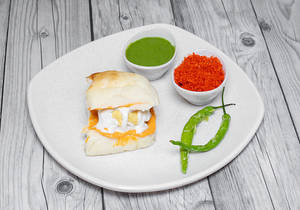 Tagda Tandoori Vada Pav