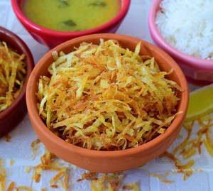 Jhur Jhure Aloo Bhaja (bengali Style)