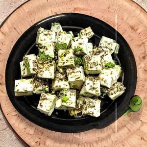 Paneer Crushed Pepper Corns