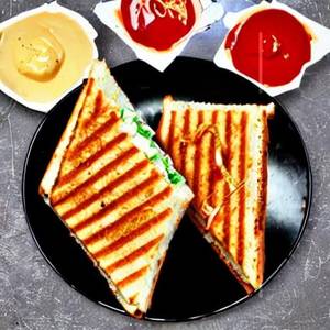 Shahi Paneer Makhani Grill Sandwich