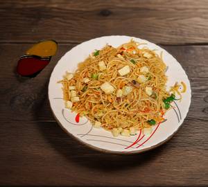 Paneer noodles