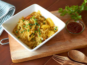 Hot Chilli Garlic Maggi