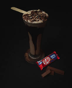 Kit Kat Shake