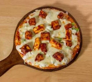 Tandoori Paneer Pizza