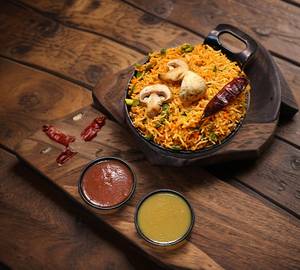 Mushroom Schezwan Fried Rice
