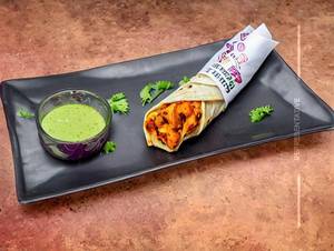 Chicken tikka roll