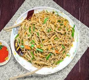 Mushroom Hakka Noodles