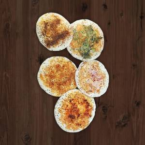 Set Dosa with Vada Curry