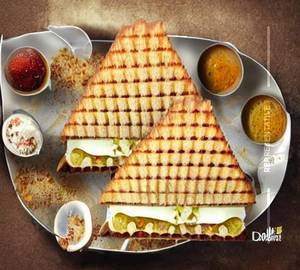Rasmalai sandwich
