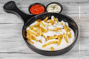 Famous Cheese Dip Fries