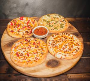 4 Pizzas Combo