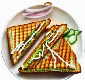 Paneer Cheese Chilly Toast Sandwich