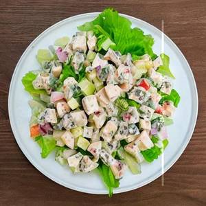 Waldorf Salad (Chicken)