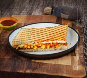 Peri Peri Paneer Sandwich