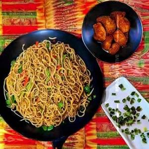 Egg Schezwan Fried Noodles