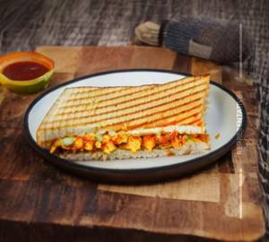 Peri Peri  Paneer Sandwich