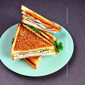 Club Cheese Beef Sandwich