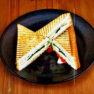 Paneer Girl Sanwich