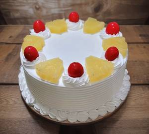 Pineapple cake