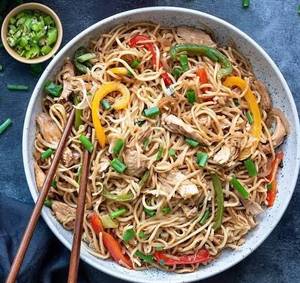 Hakka Non Veg Noodles