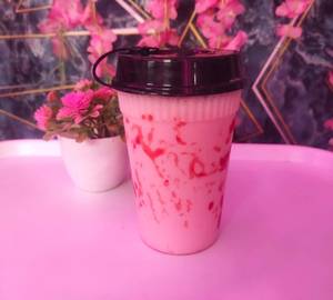 Strawberry milkshake