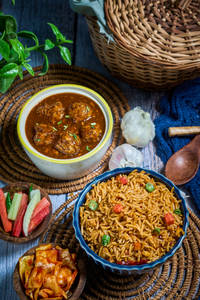 Chilli Garlic Rice + Manchurian Gravy
