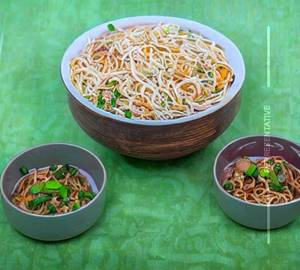 Egg Fried Schezwan Noodles