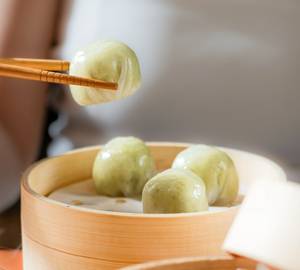 Truffle Edamame Dimsum [4 Pieces]