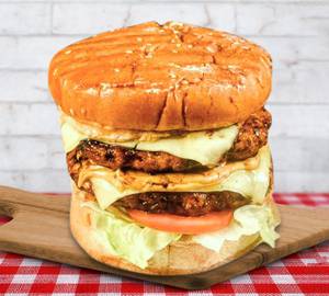 Heavyweight Smoked Chicken Cheeseburger