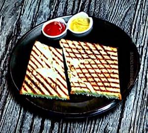 Khakra Cheese Sandwich