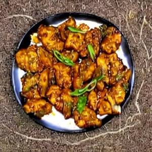 Baby corn Hot Garlic Chicken