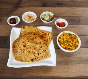 Paneer Bhurji 100ml + 2 Plain Paratha + Pickle
