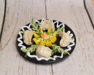 Veg steam momos