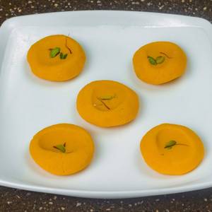 Kesariya peda [5 pieces]