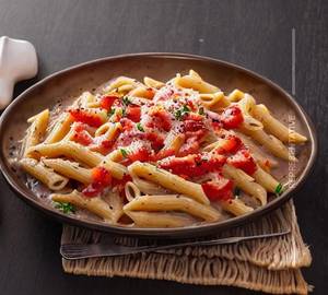 White Sauce Pasta