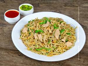 Chicken Chilly Garlic Noodles[mini Pack]