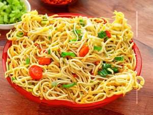 Schezwan Egg Noodles