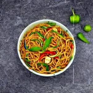 Paneer Schezwan Noodles