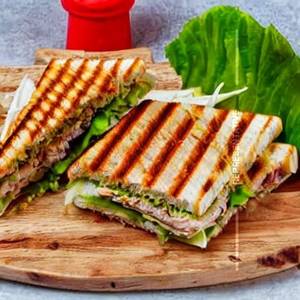Chicken Fillet Arabic Roll