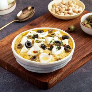 Herbed Hummus with Boiled Eggs