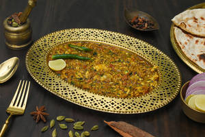 Chicken Kheema With Egg