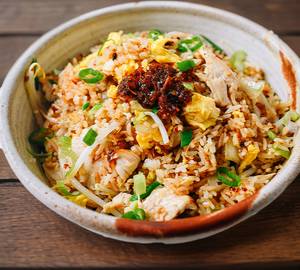 Chicken Burnt Chilly Garlic Fried Rice