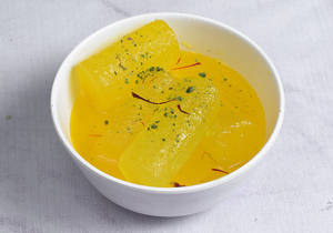 Angoori Petha