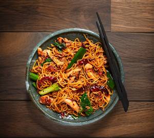 Chicken Schezwan Noodles