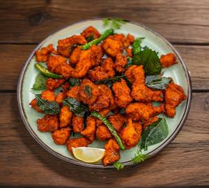 Desi Fried Chicken Pakoda Boneless