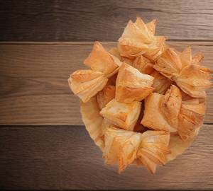 Tie Biscuit [ 1 Kg ]