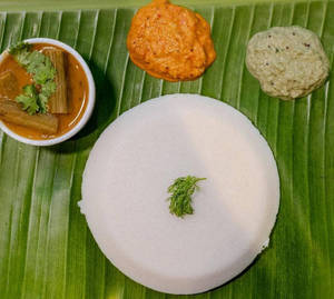Thatte Idli